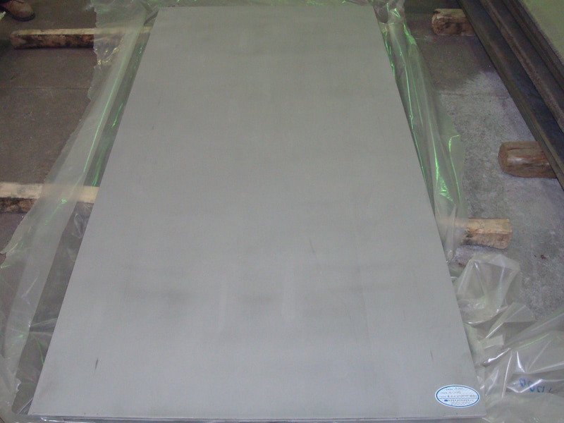 Nickel base plate